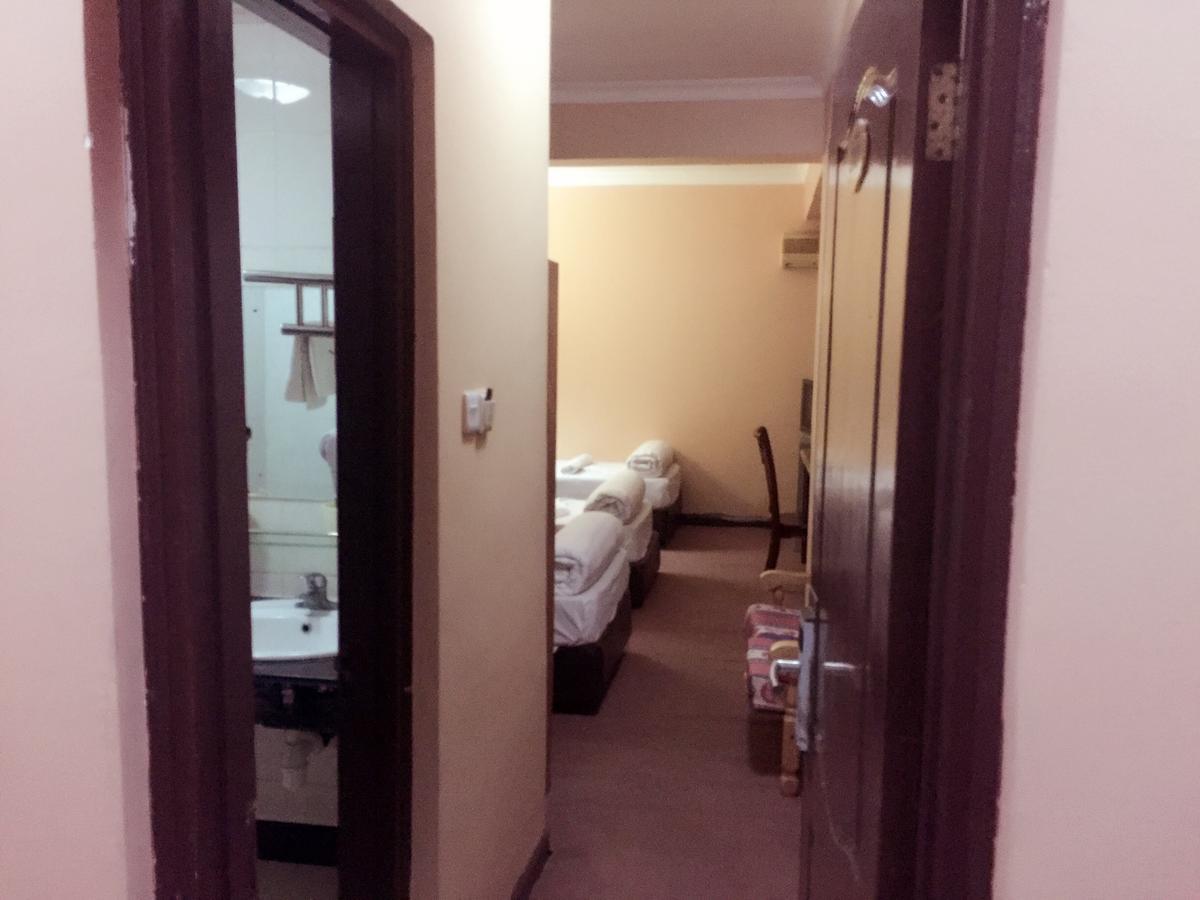 New Yuetan Hotel Darüsselam Dış mekan fotoğraf